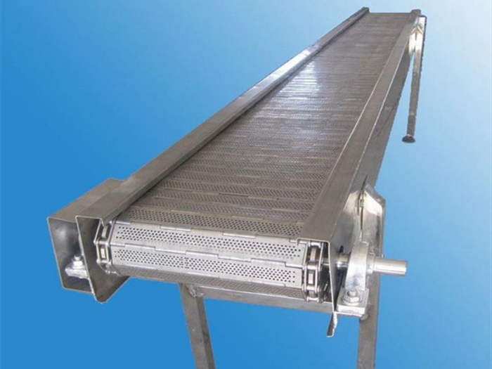 链板输送机用于回收金属材料流水线的使用特点
